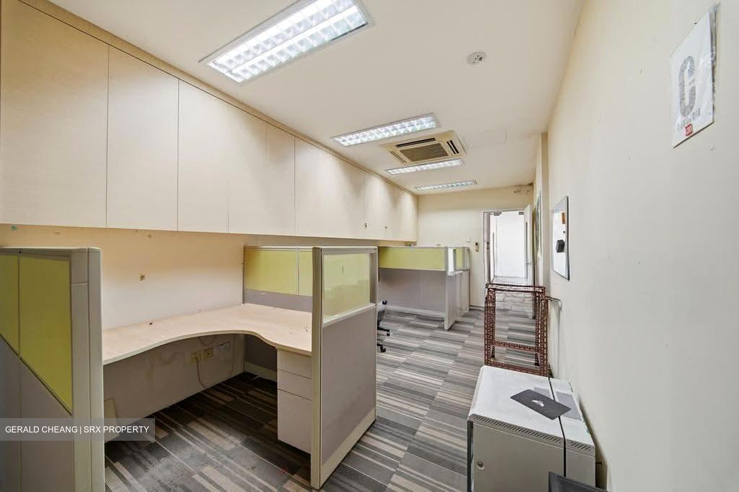 Hougang Avenue 3 (D19), Shop House #633683251